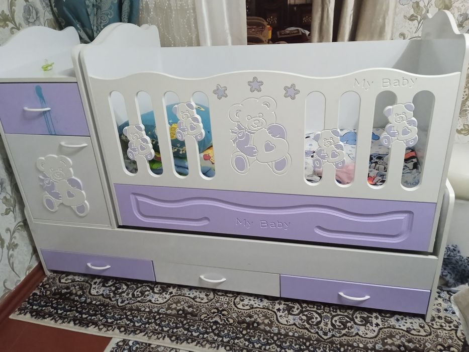 Detskiy kravat sotiladi