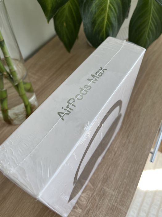 Наушник airpods