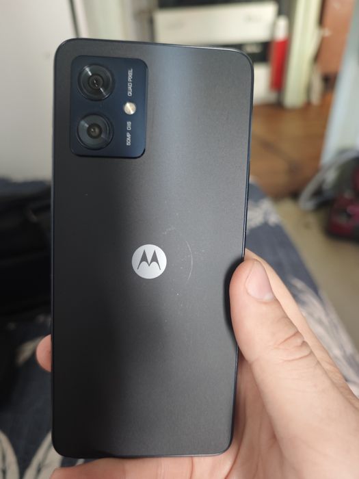Продам смартфон Motorola
