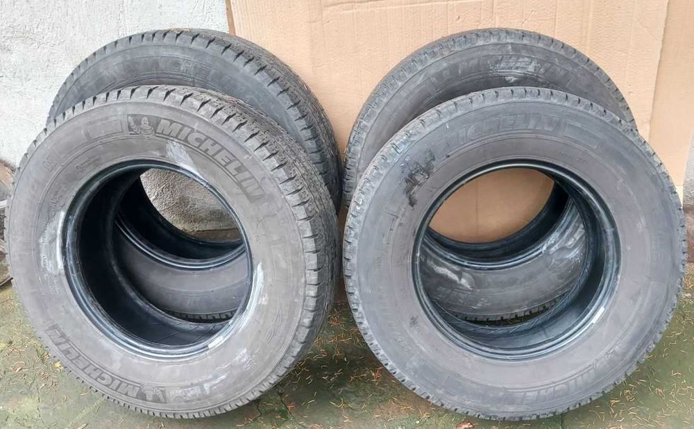 Продавам 4бр летни гуми Michelin Agilis Camping 225/75 R 16CP