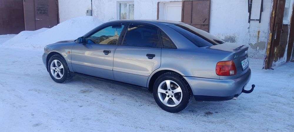 Продам,Audi A4 b5