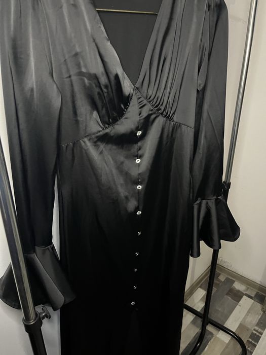 Rochie neagra satinata lunga S-M