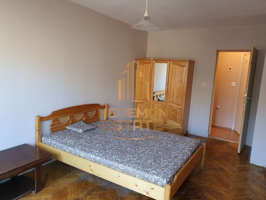 3-стаен в Варна-Лятно кино Тракия площ 90 цена 165000