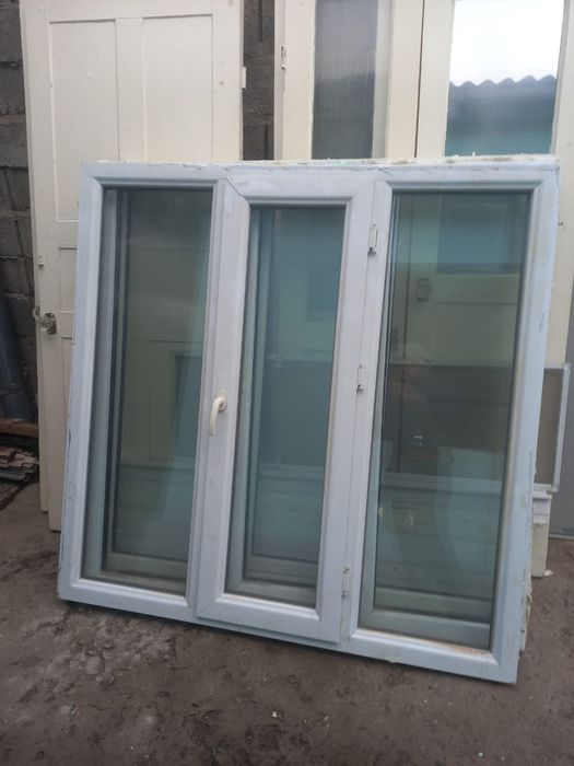 Пластик терезелер бар жағдайы жақсы