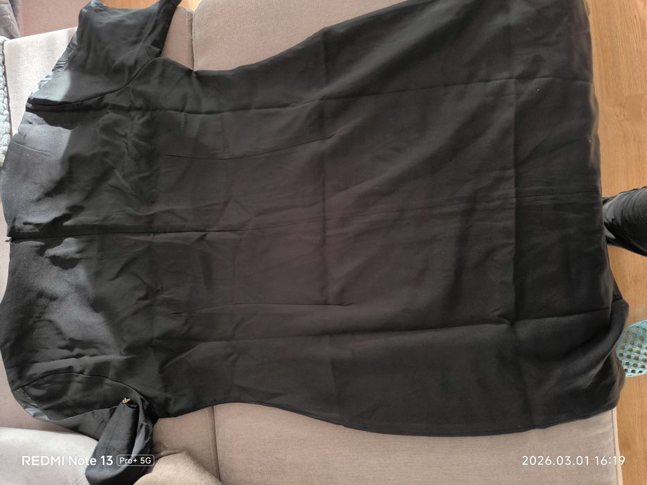 Дамска черна рокля