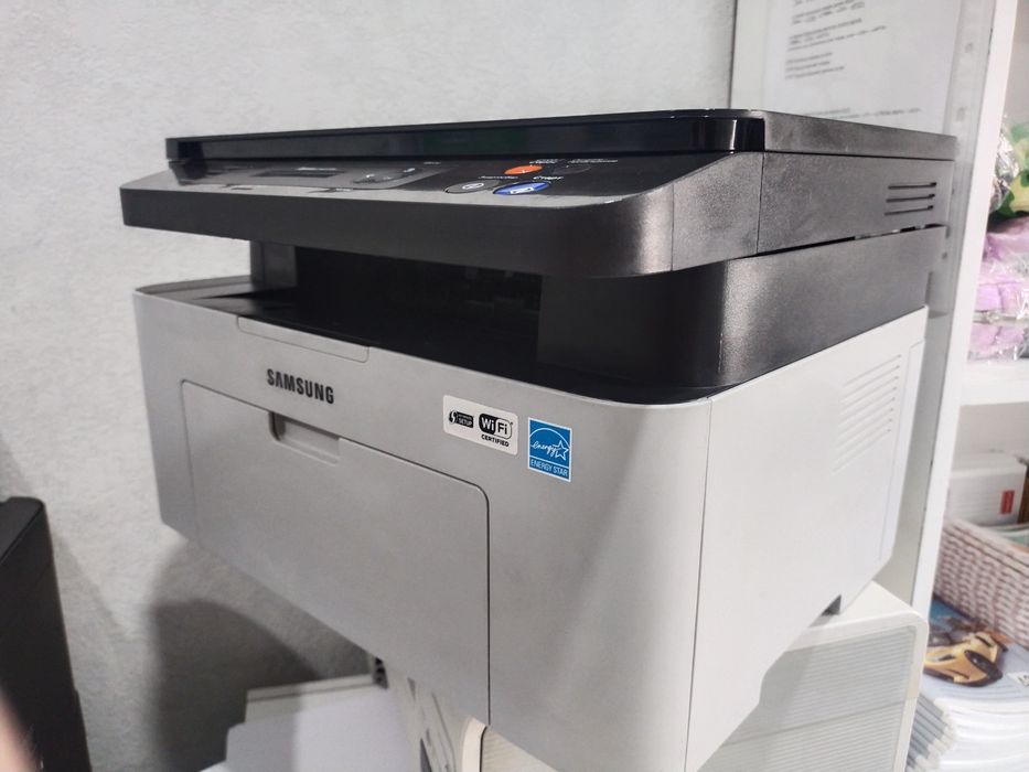 МФУ Samsung M2070W