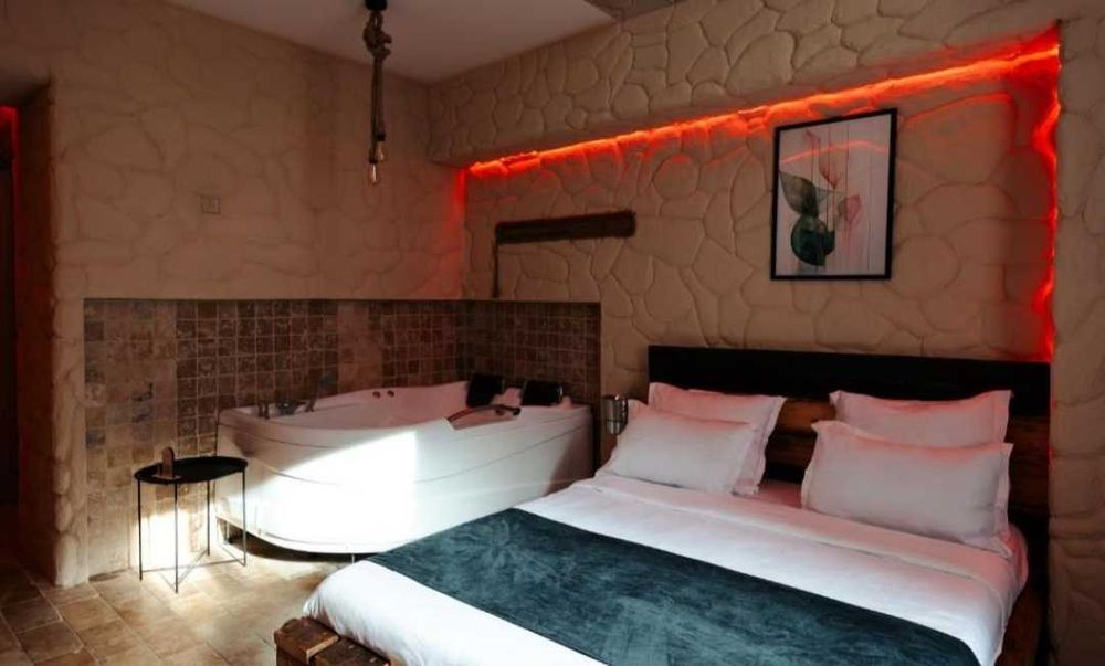 Romantic Studio BDSM
