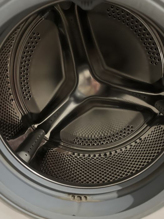 Стиральная машинка рабочая