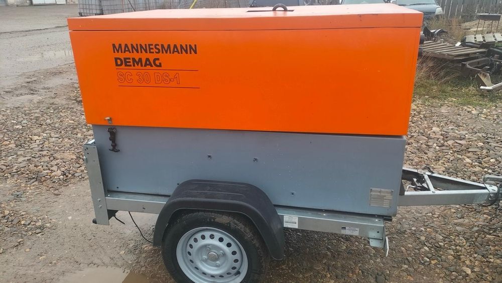 Vând motocompresor