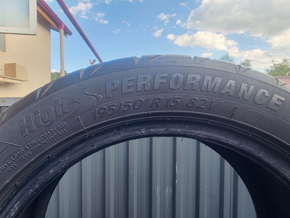 Anvelope vara ford fiesta