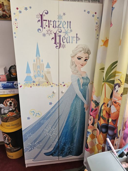 Mobila pentru fetita