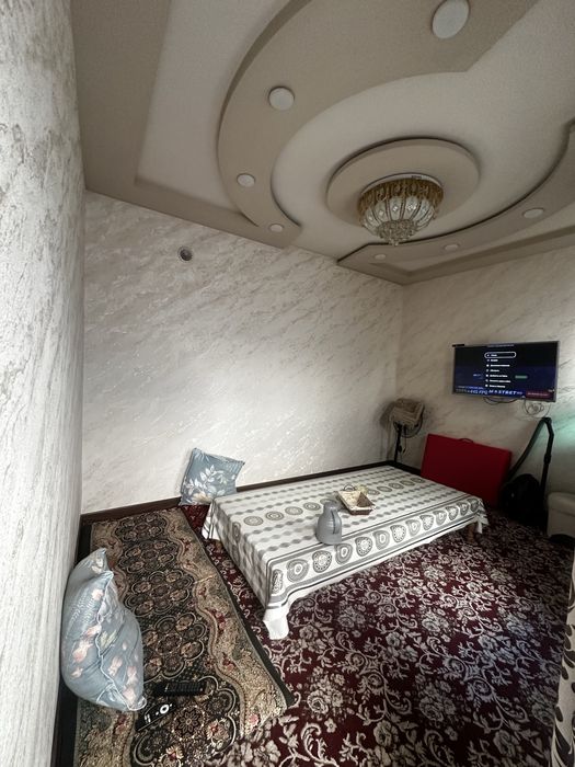 Chorsu Eski shahar 1sotix Uy 95.000$ Srochna SOTILADI