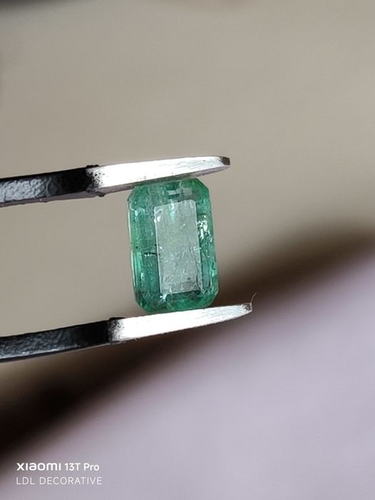 Изумруд- Смарагд- 1.6 ct