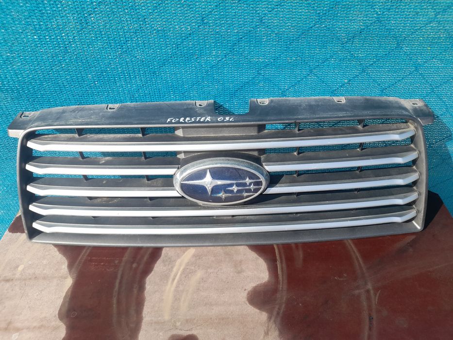 Предна решетка за Subaru Forester 2005