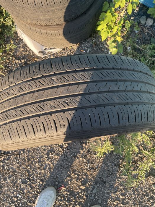 Продам шины 225/55 R20