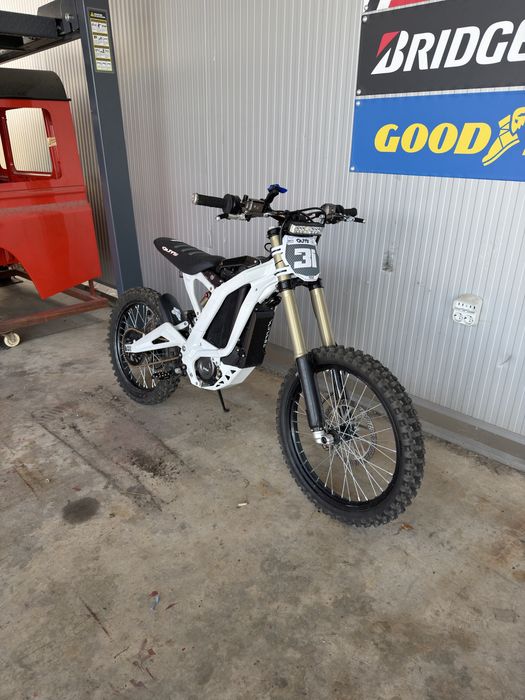 Sur-Ron Light Bee X   2025