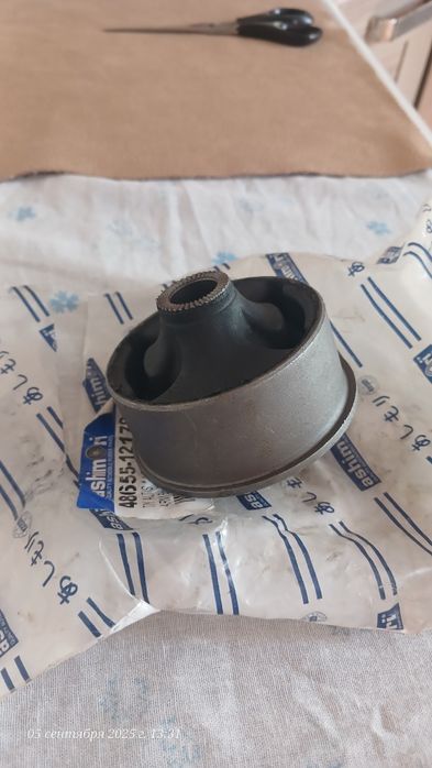 Сайлентблок рычага камри 30