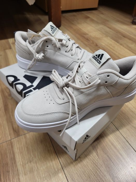 Încălțăminte Adidas