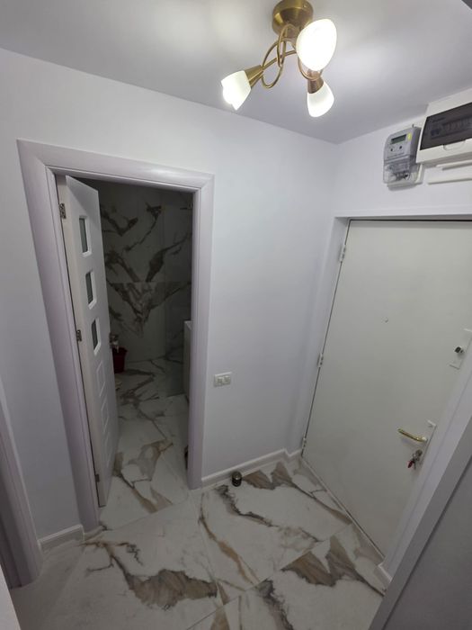 Apartament 2 camere decomandat , renovat de la 0 , fără risc seismic , proprietar