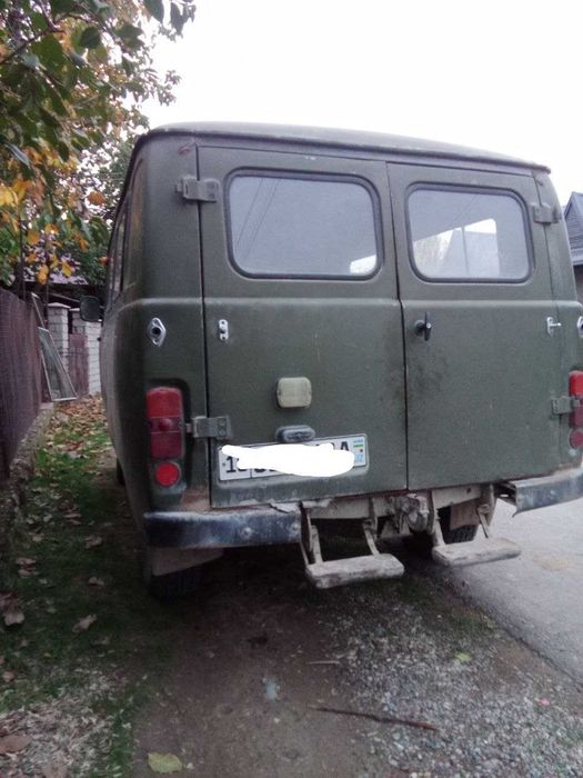 Uaz 3962 . Srochna sotladi 3000$ kami bor