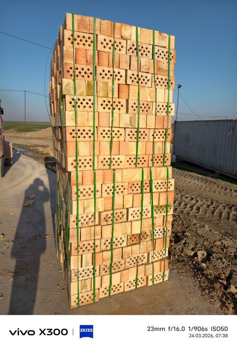 Кирпич строительный