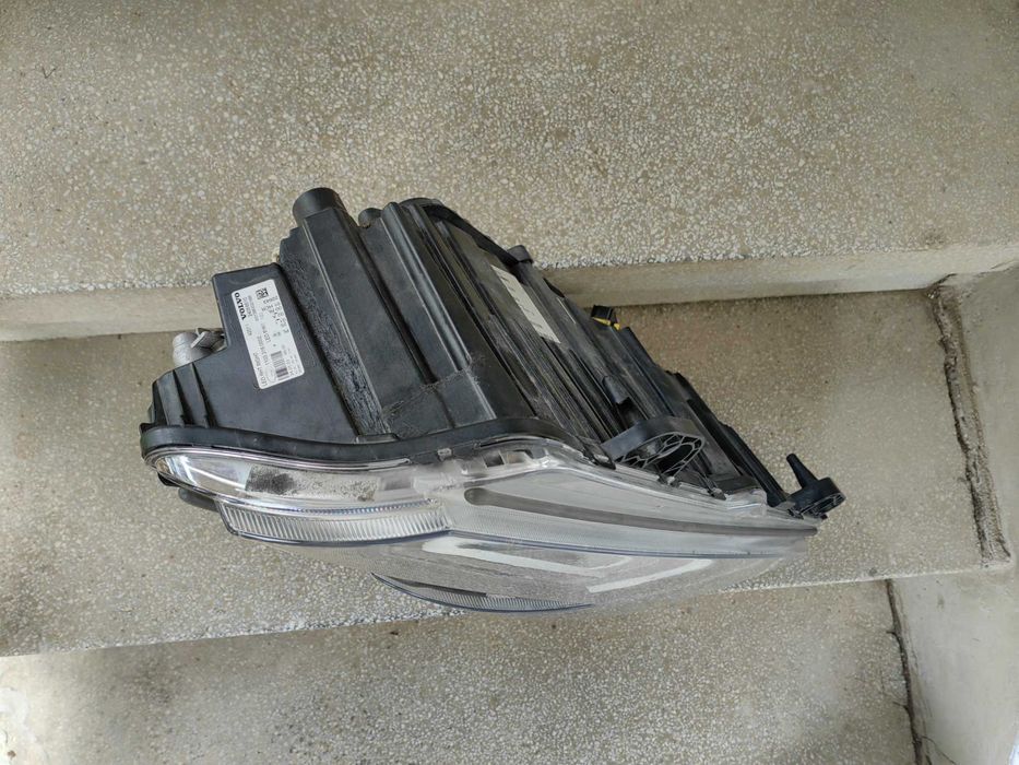 Фарове Volvo FH5 LED / Фарове Волво ФХ5 23г. Фар Volvo FH5 Оригинални