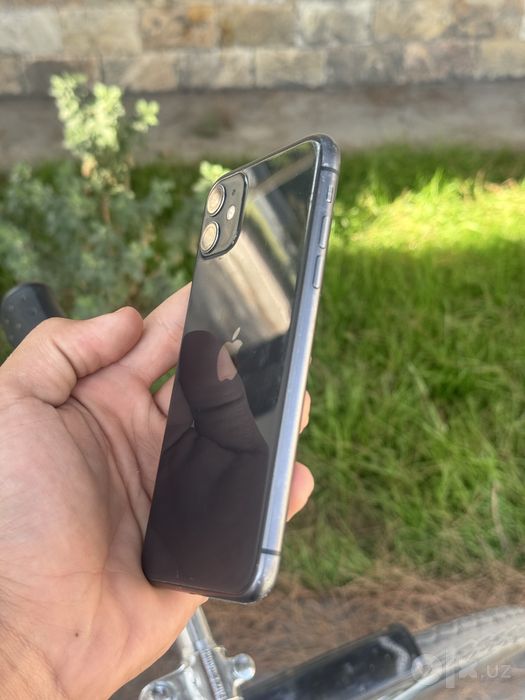 Iphone 11 64/75 srochno
