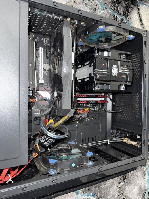 Pc Gaming Funtioneaza Impecabil bun pentru Office , Cs2 , GtaV etc