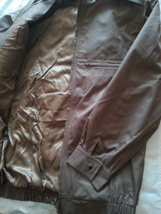 Vând geaca  ținută oraș cadre militare