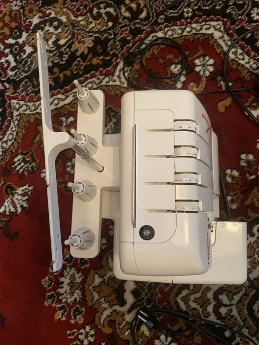 Швейная машина и оверлок