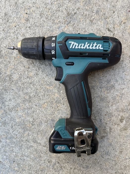Винтоверт Makita (без зарядно)