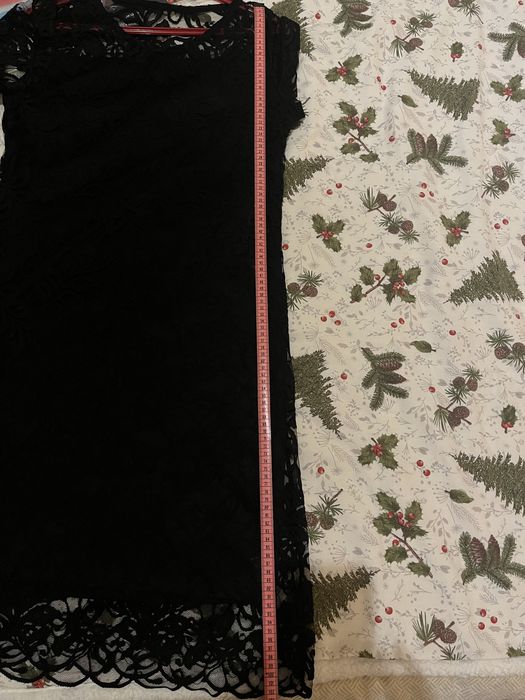 Елегантна дантелена официална рокля