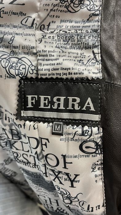 Куртка кожаная осенняя