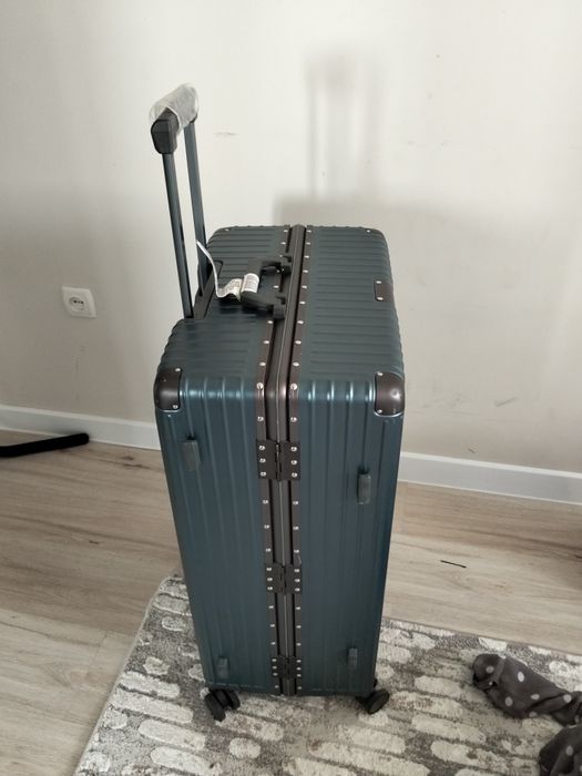 Чимадан сатылады