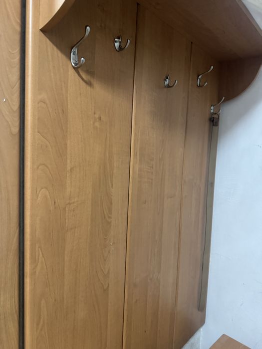 Прихожая б/у , усолка