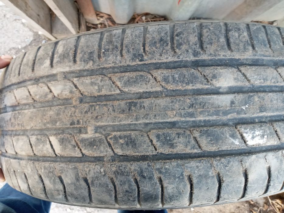 Автошины нокия 215\65\16