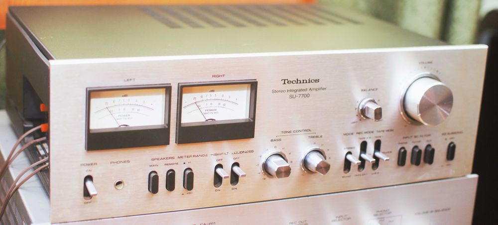 Интегральный  усилитель Technics SU 7700