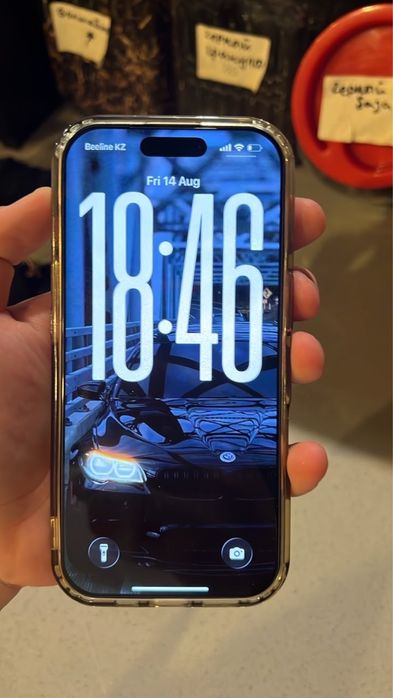 iPhone 17 256gb sim esim