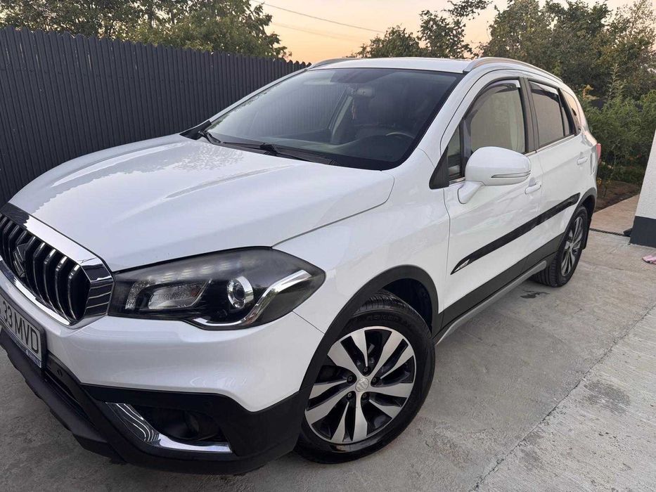 SUZUKI Sx4