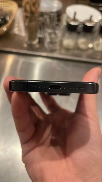 Iphone 15 pro с коробкой