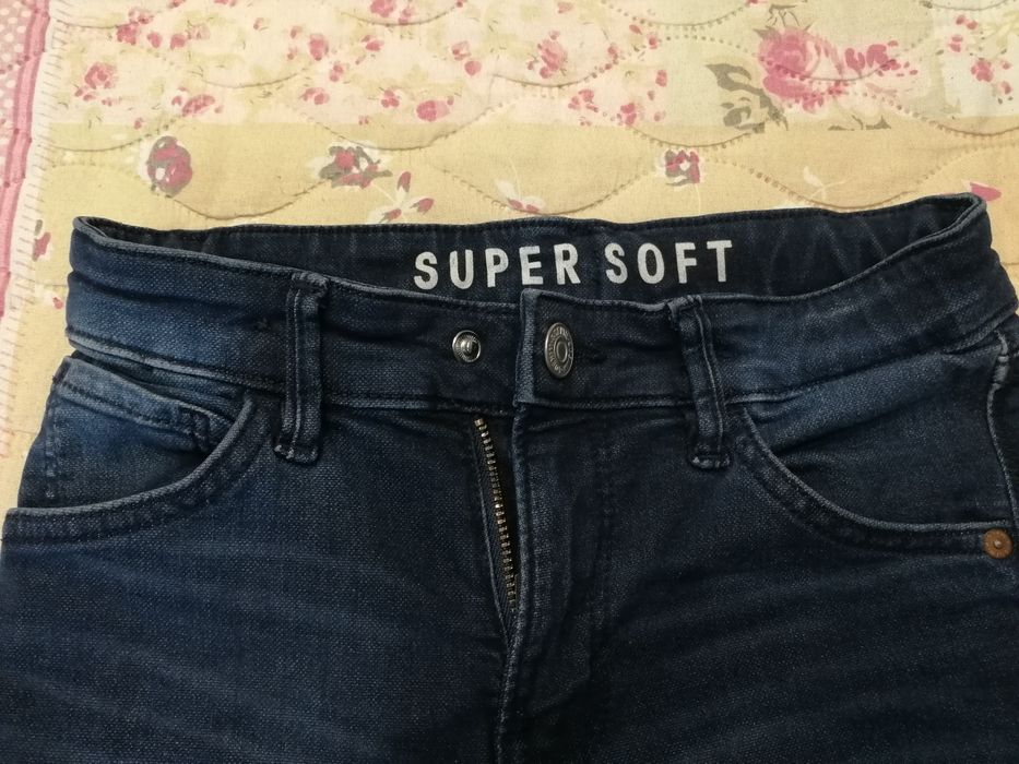 Детски дънки Н&М-2бр.