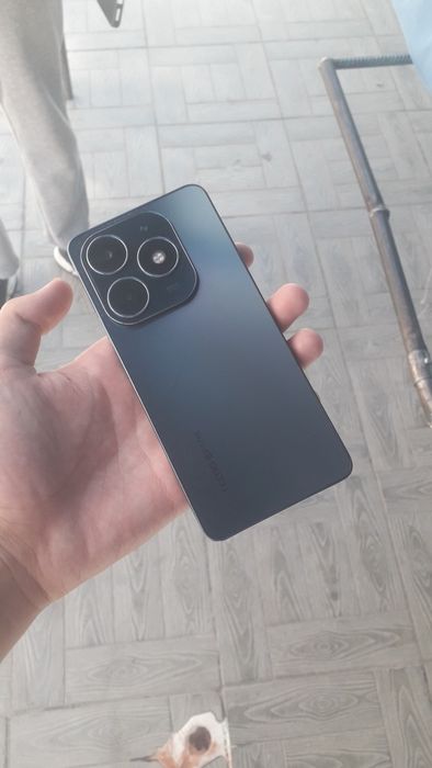 Tecno spark 20 sotiladi