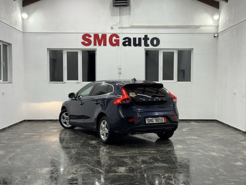 Volvo V40 2.0 12/2012 Euro 5 150 CP AUTOMAT SE POATE IN RATE