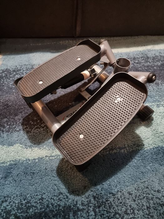 HMS Stepper de vânzare