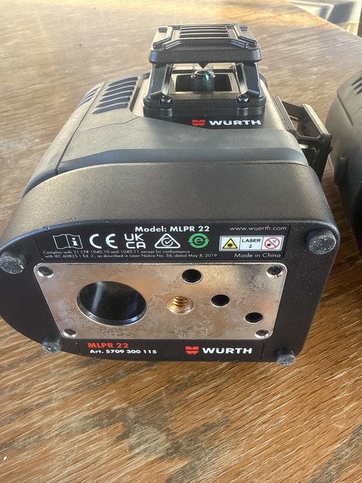 Vind lasere wurth noi noute verde si rosu cu acumulatori 4Ah