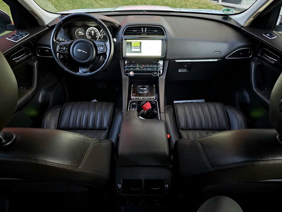 Jaguar F-Pace 2017 2.0 Diesel 180 Cp 4x4/ Rate / Variante