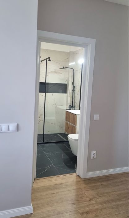 Inchiriez apartament apahida