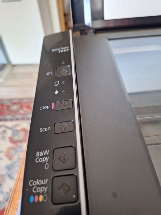 Продам принтер EPSON.