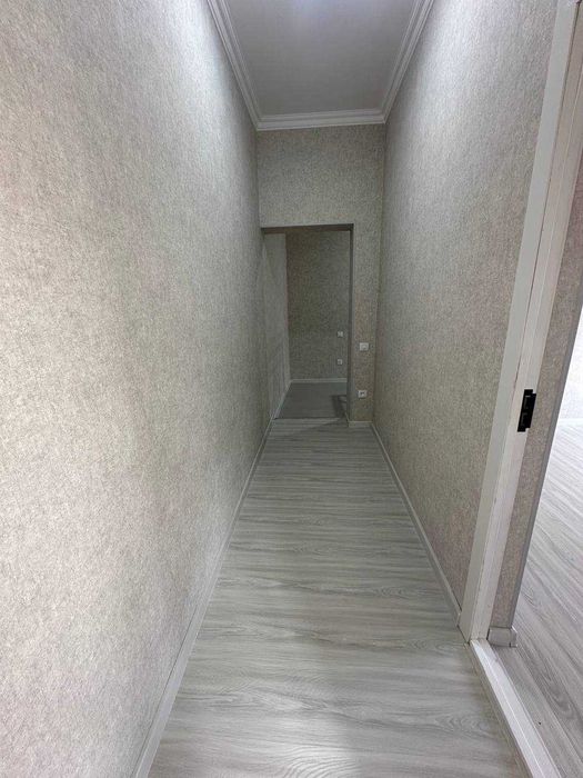 улица Байсунска 3-х комнатная квартира на земле общий двор, двухэтажка