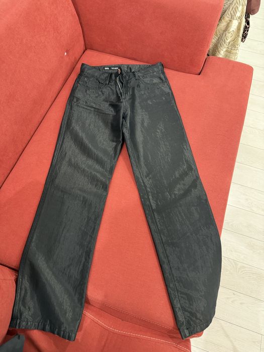 Брюки зара почти новые